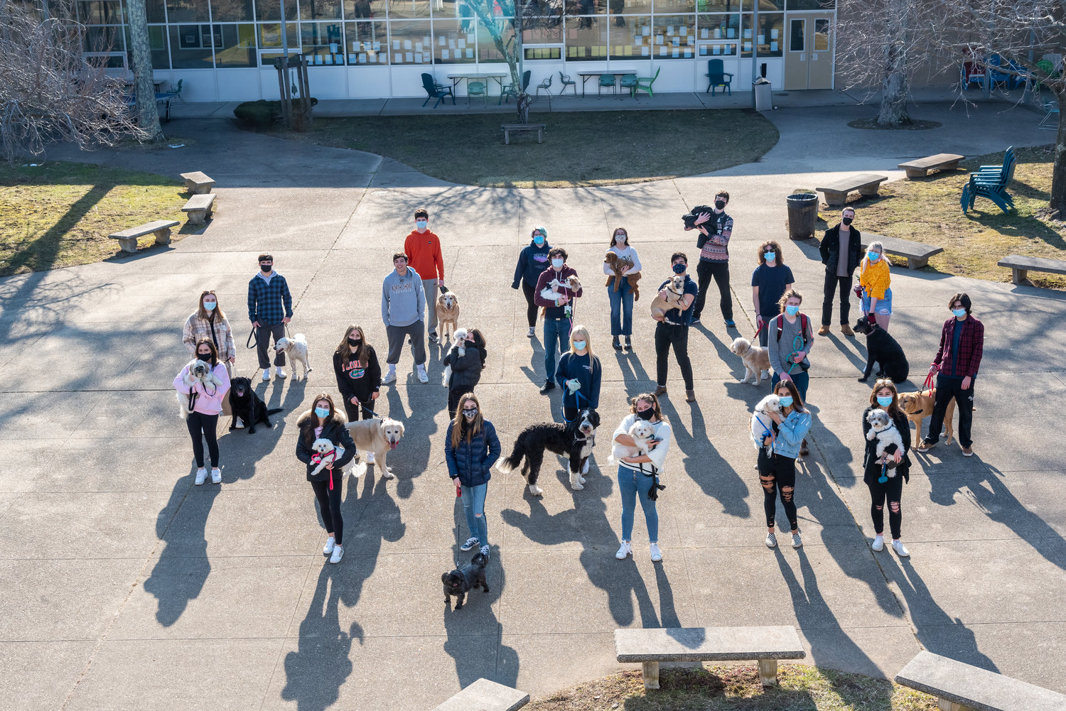 Senior Dog Day, on March 11, showed that North Shore High School seniors can enjoy events with their peers while still adhering to Covid-19 safety guidelines.